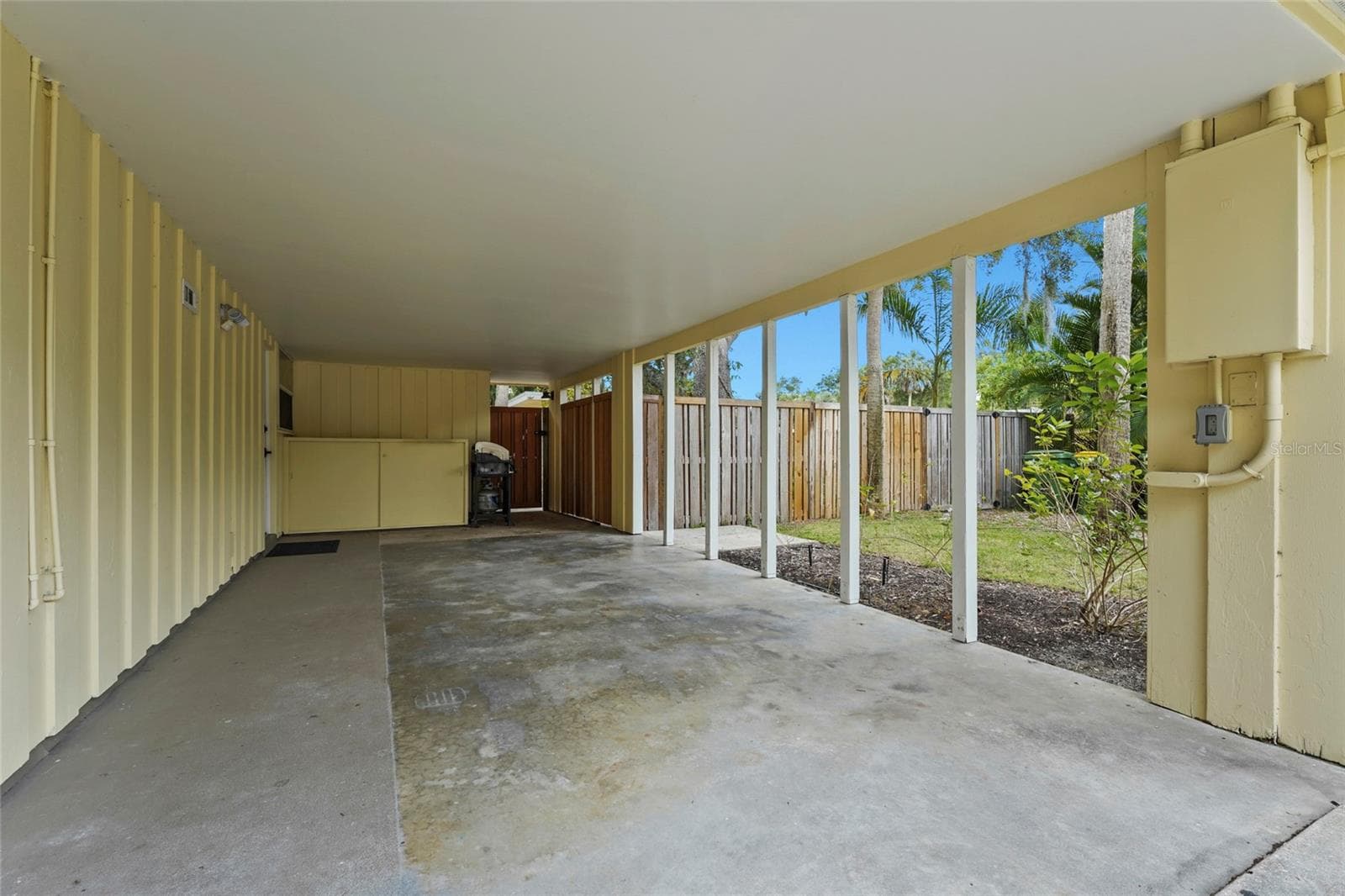 Single Family Residence at 2480 ALAMEDA AVE, SARASOTA, photo 57 of 68