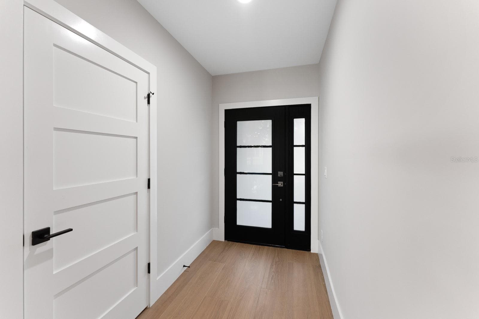 Single Family Residence at 455 RIVERVIEW AVE, SANFORD, photo 10 of 55