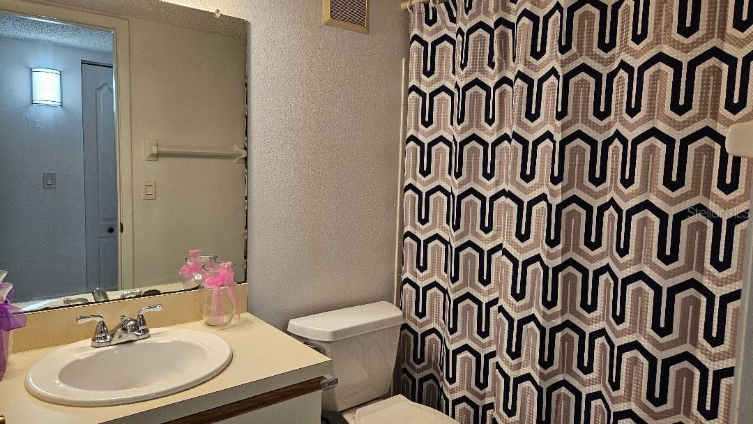 2ND BATH - 5920 80TH ST N #308, ST PETERSBURG