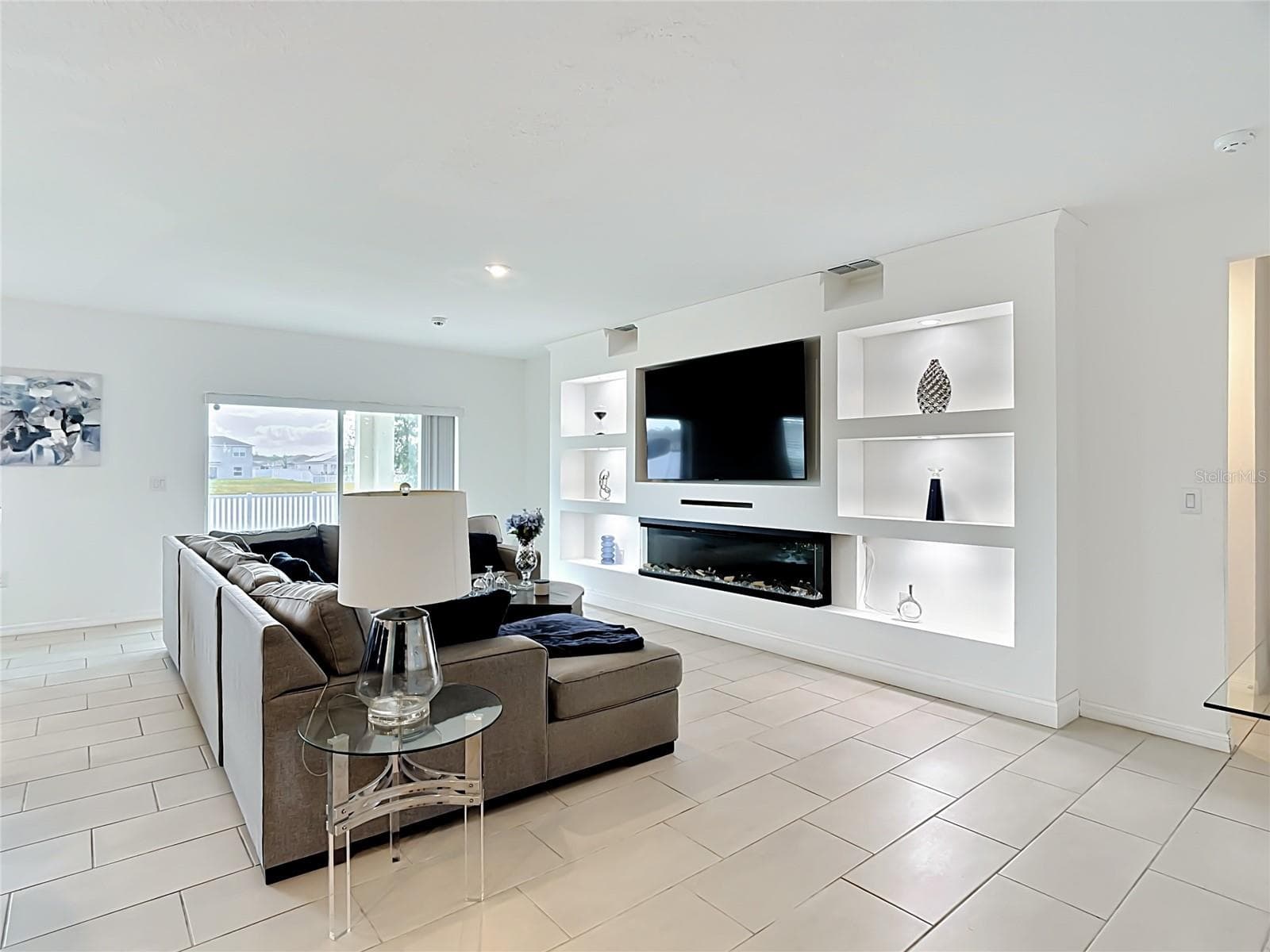 Single Family Residence at 246 ZIRCON RD, KISSIMMEE, photo 14 of 60