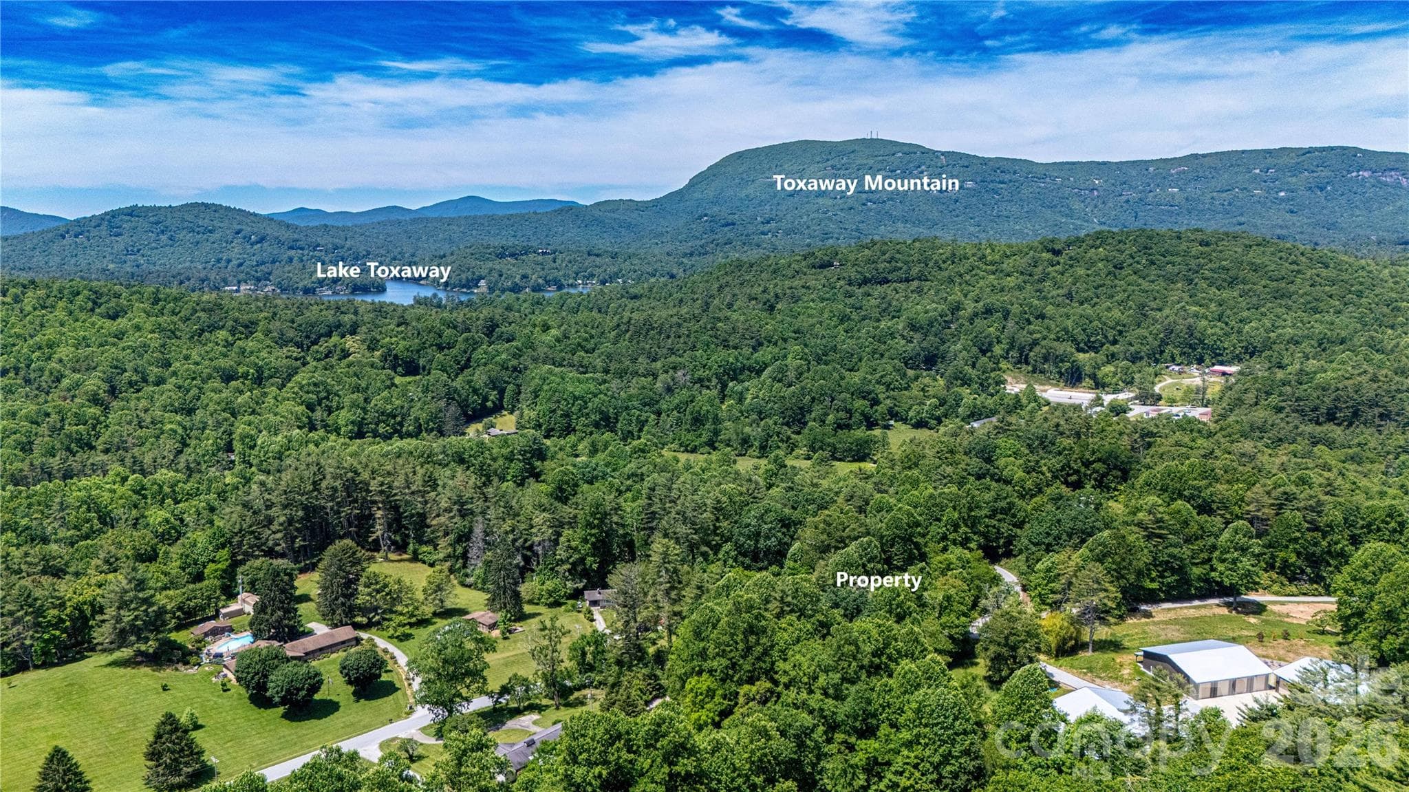 Single Family Residence at 2603 Kim Miller Road, Lake Toxaway, photo 4 of 33