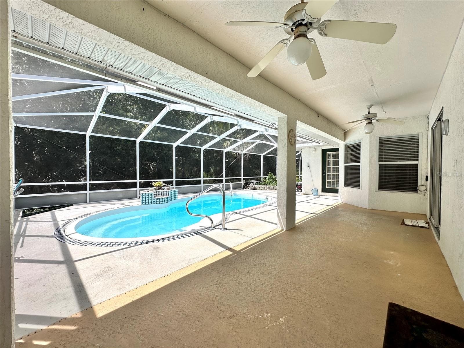 Single Family Residence at 29439 SCHINNECOCK HILLS LN, SAN ANTONIO, photo 35 of 74