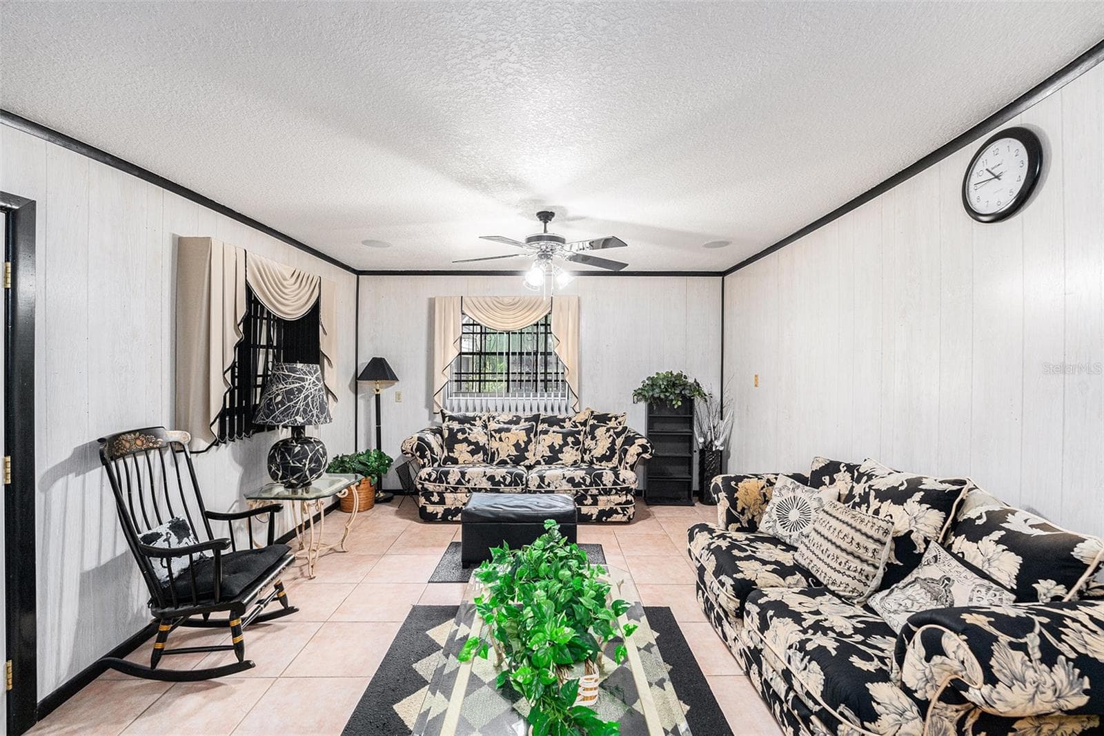Single Family Residence at 5105 N 45TH ST, TAMPA, photo 17 of 95