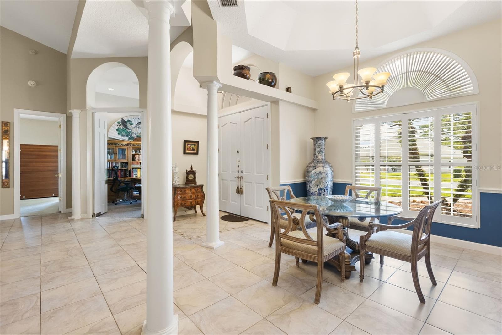 Single Family Residence at 1521 EDGEWATER DR, MOUNT DORA, photo 9 of 55