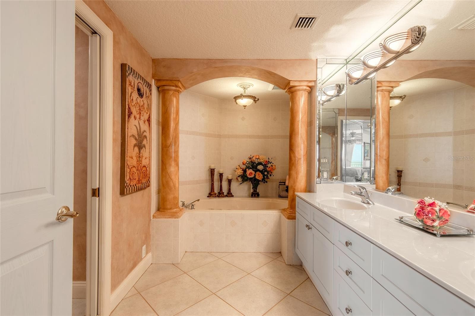 Condominium at 2300 N ATLANTIC AVE #301, DAYTONA BEACH, photo 28 of 46