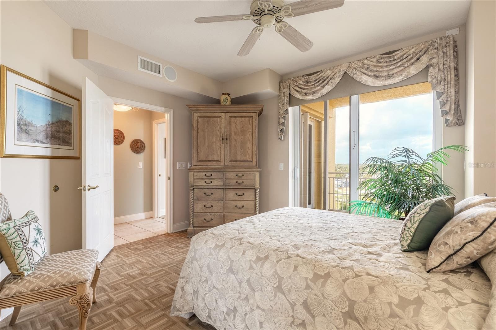 Condominium at 2300 N ATLANTIC AVE #301, DAYTONA BEACH, photo 31 of 46
