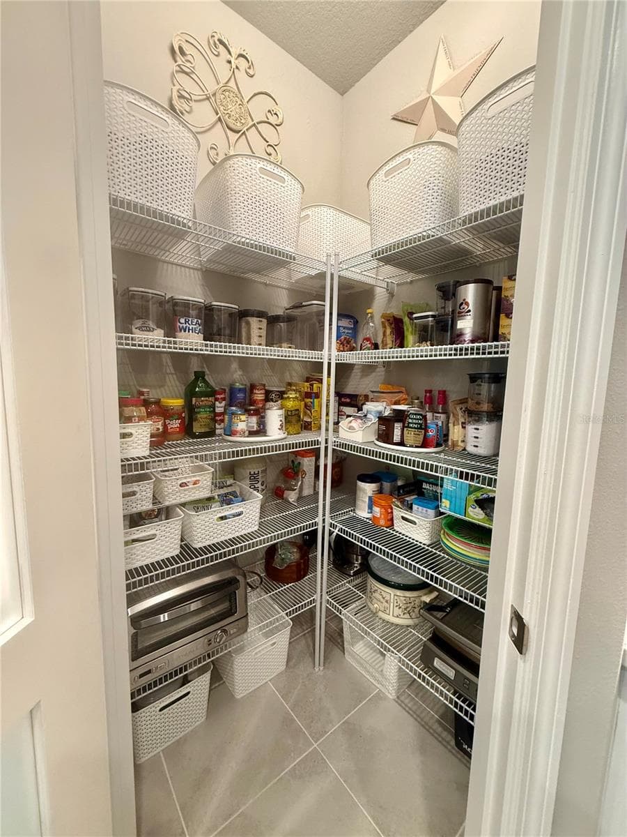 Walk-in Pantry - 10233 LAKE WALES CIR, SARASOTA