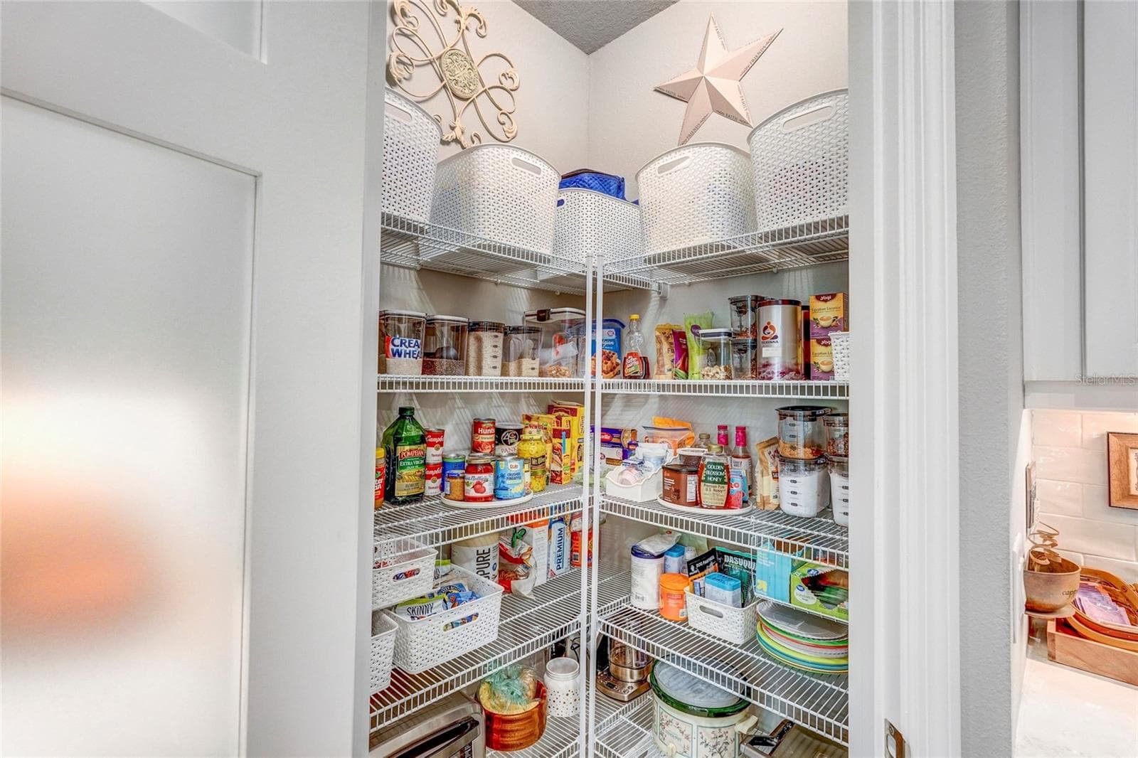 Lots a Storage for Appliances etc. - 10233 LAKE WALES CIR, SARASOTA
