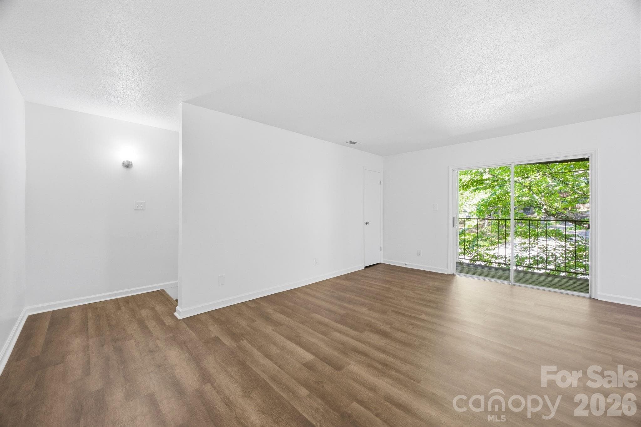 Condominium at Gastonia, photo 7 of 45