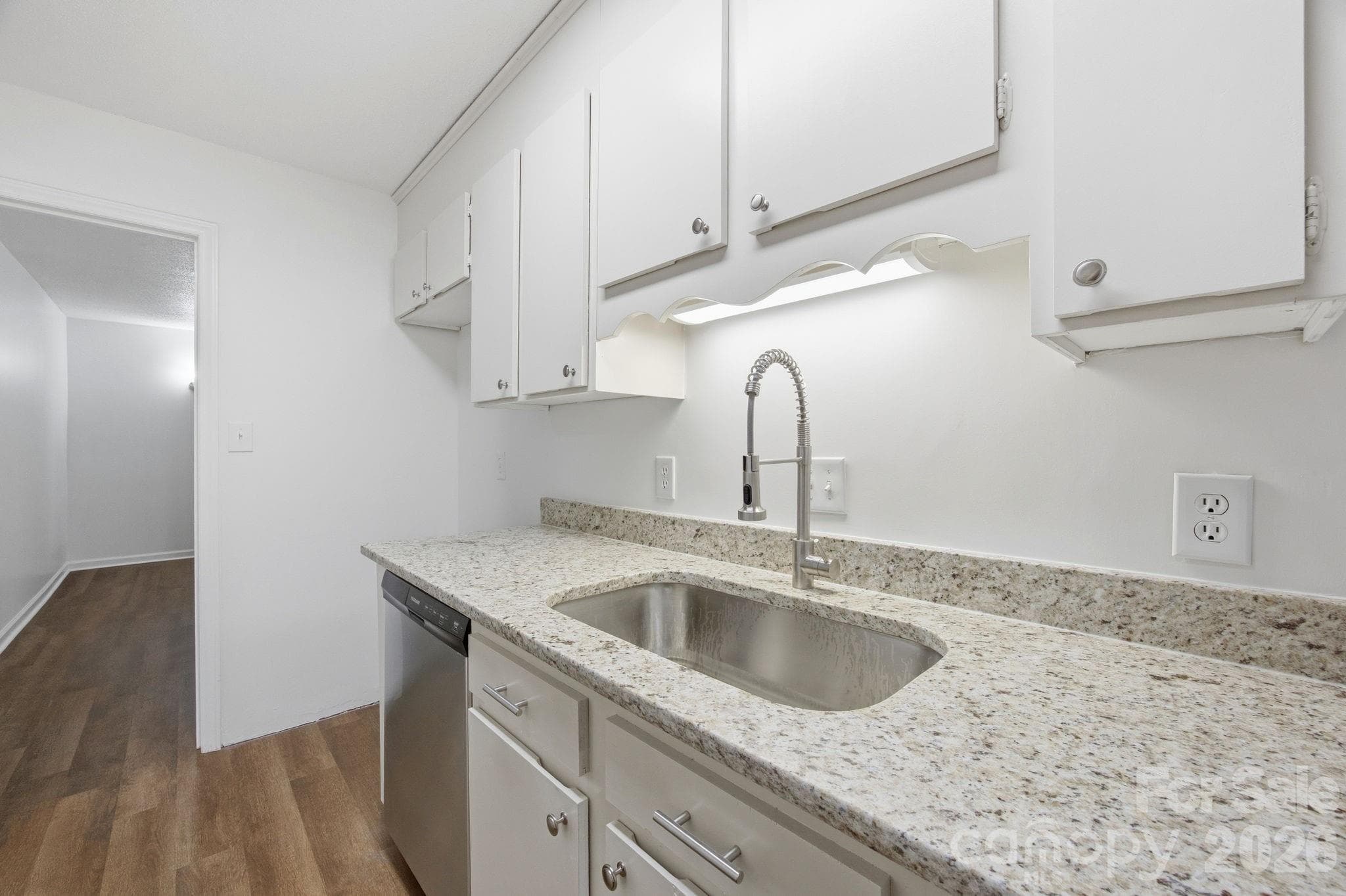 Condominium at Gastonia, photo 12 of 45