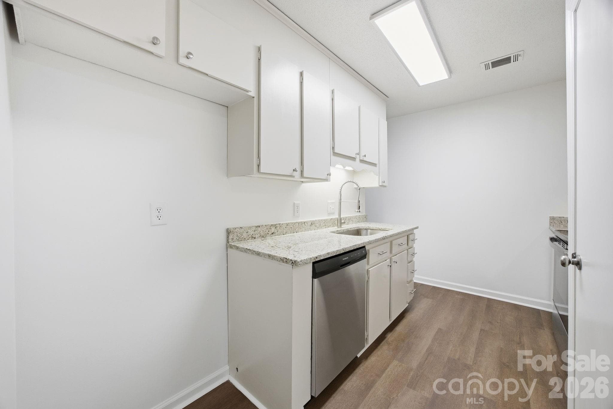 Condominium at Gastonia, photo 13 of 45