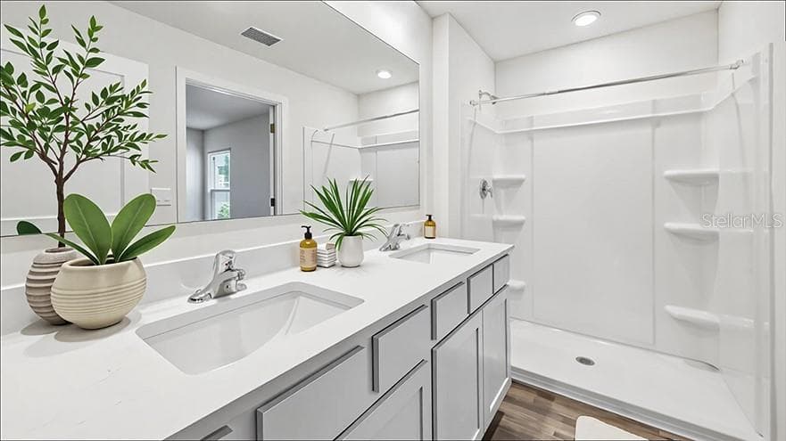 Single Family Residence at 3023 BILTMORE LN, WILDWOOD, photo 5 of 14