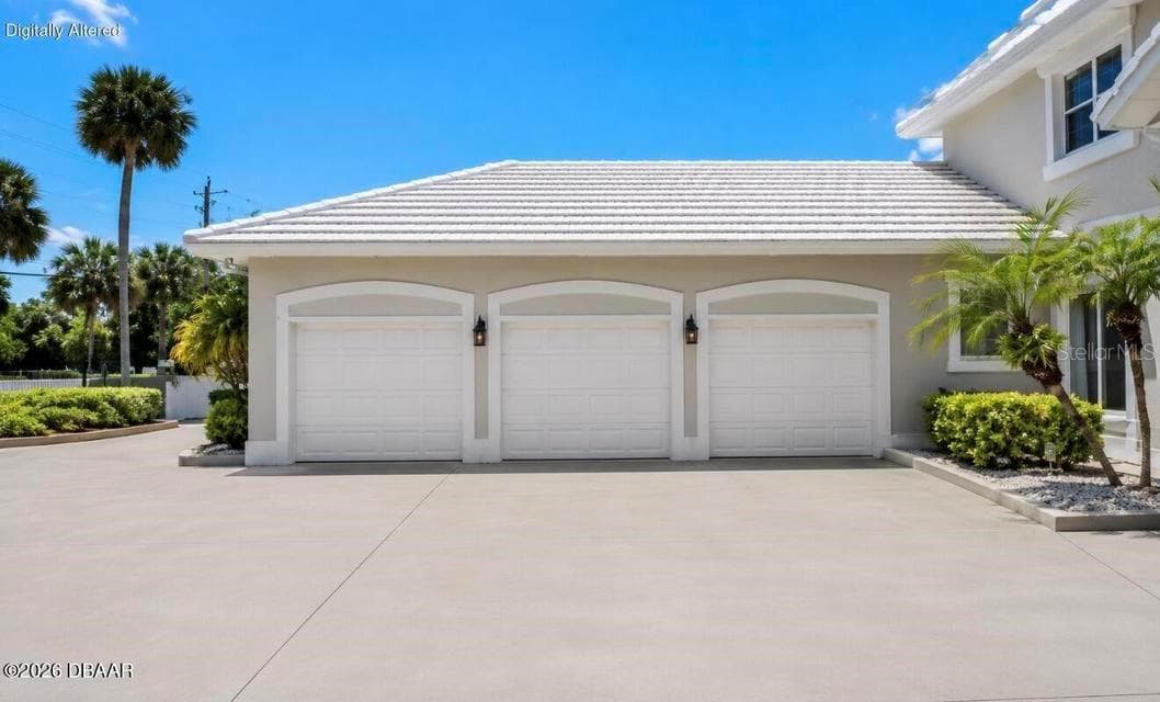 Single Family Residence at 626 RIVERSIDE DR, ORMOND BEACH, photo 8 of 75