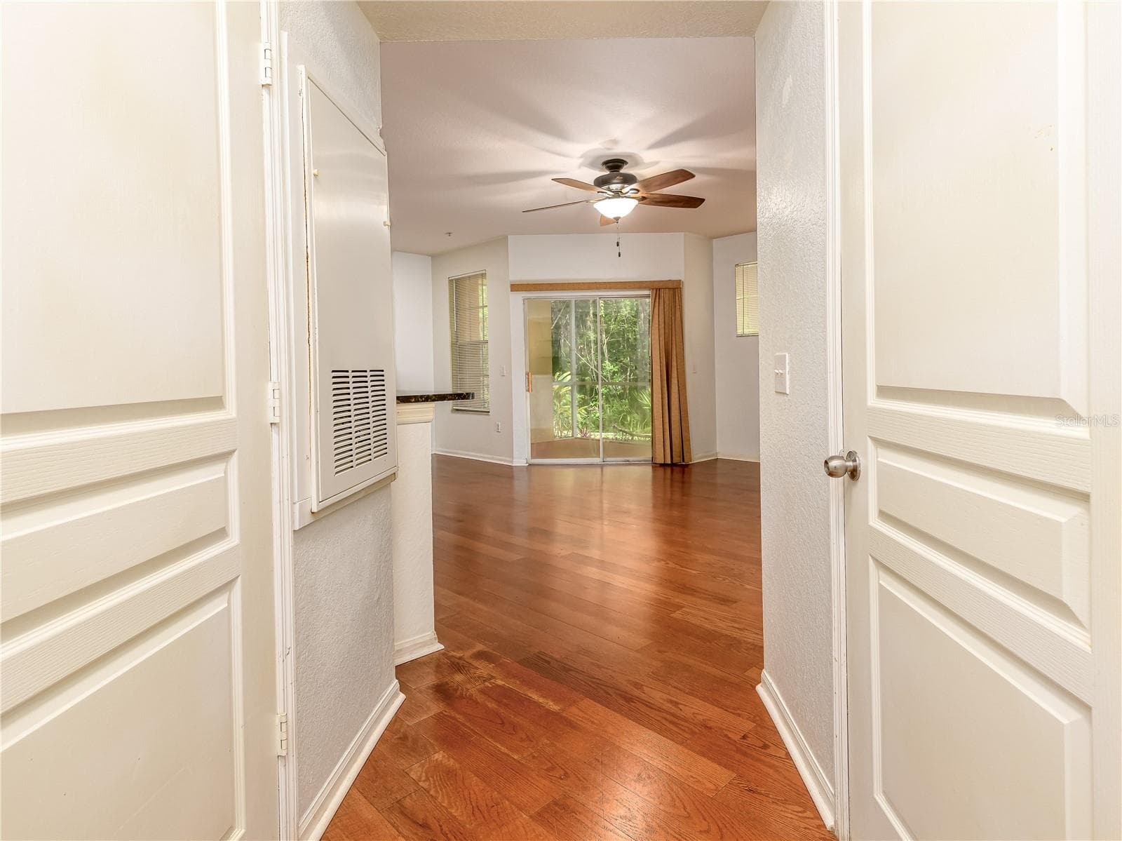 stepping inside the condo - 5125 PALM SPRINGS BLVD #7108, TAMPA