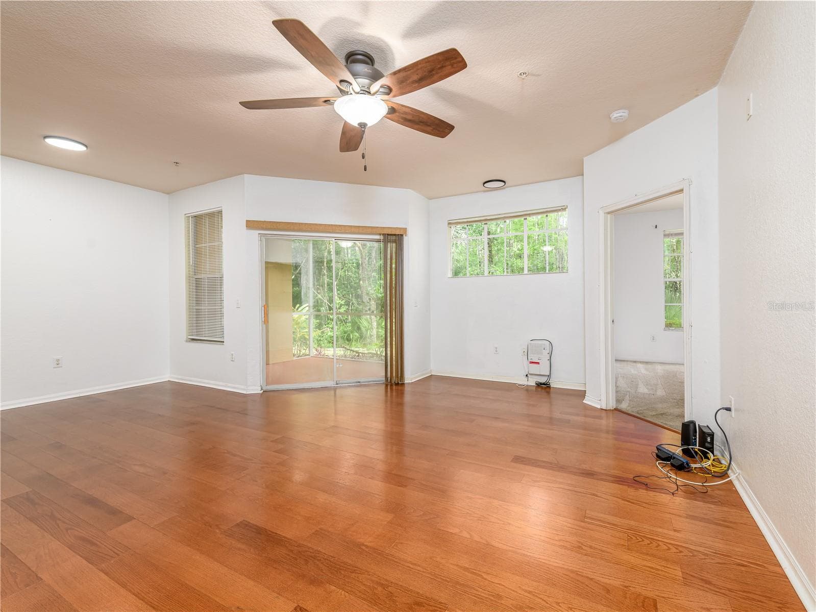 Living area - 5125 PALM SPRINGS BLVD #7108, TAMPA