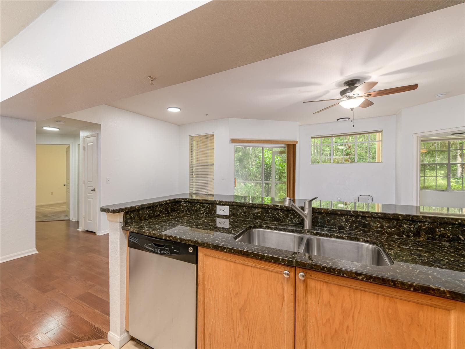 kitchen - 5125 PALM SPRINGS BLVD #7108, TAMPA