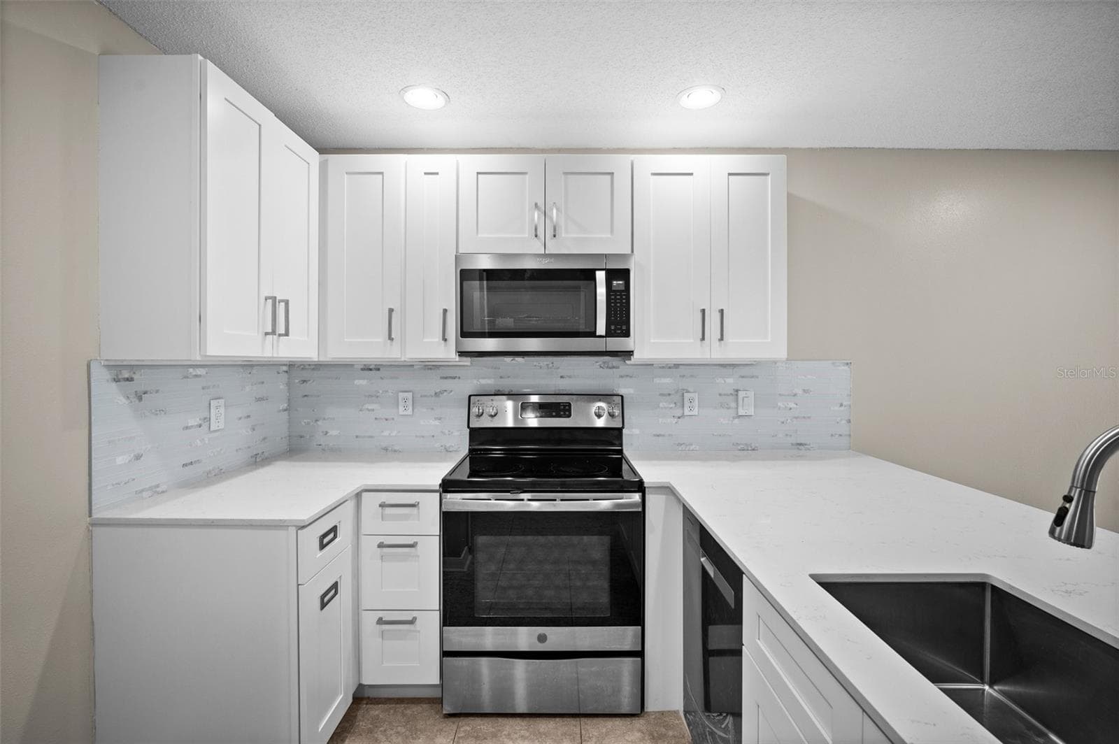 New Kitchen - 4535 WINDING RIVER WAY, LAND O LAKES