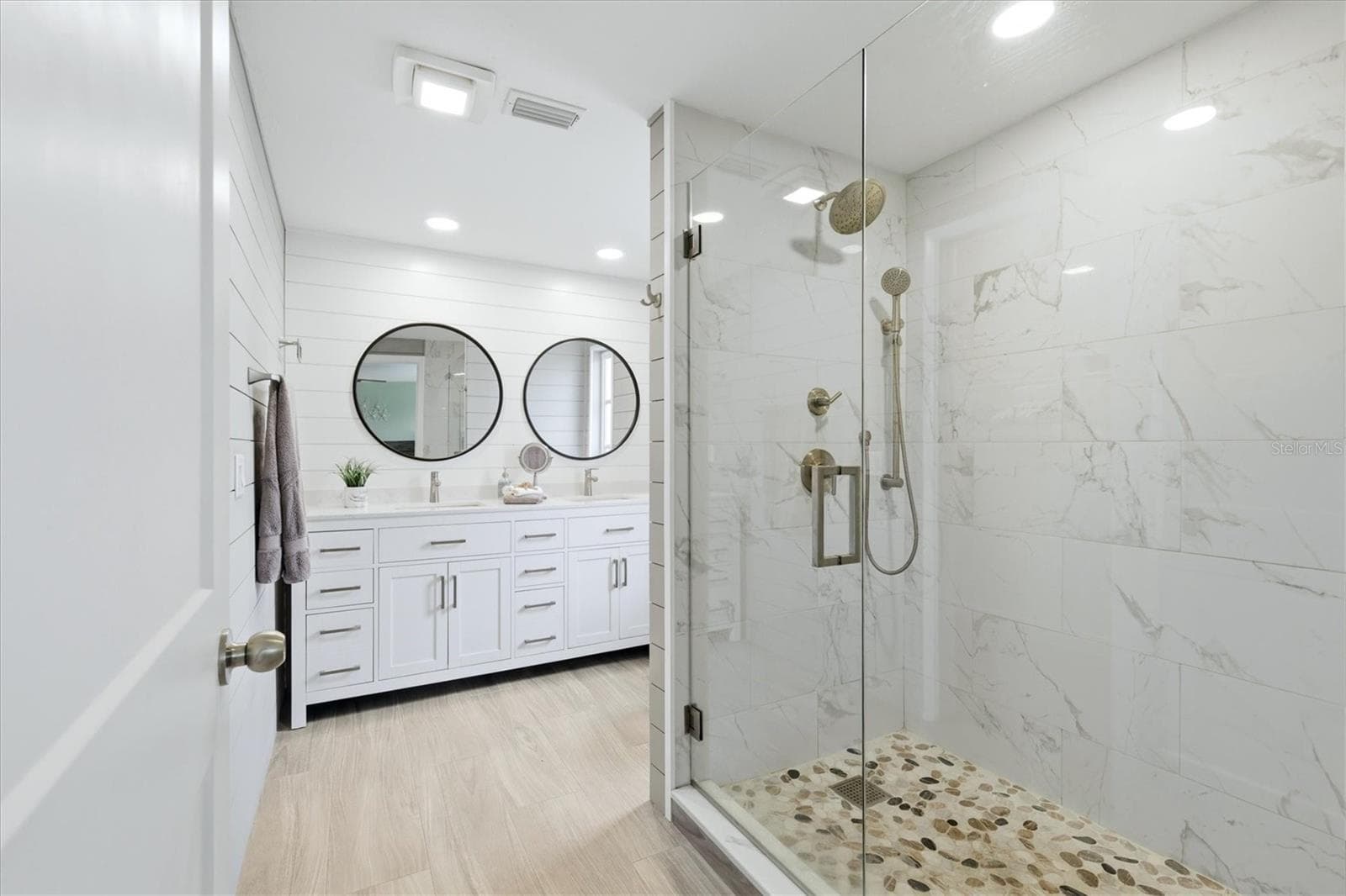 Condominium at 24 OAKWOOD DR N #24, ENGLEWOOD, photo 23 of 36