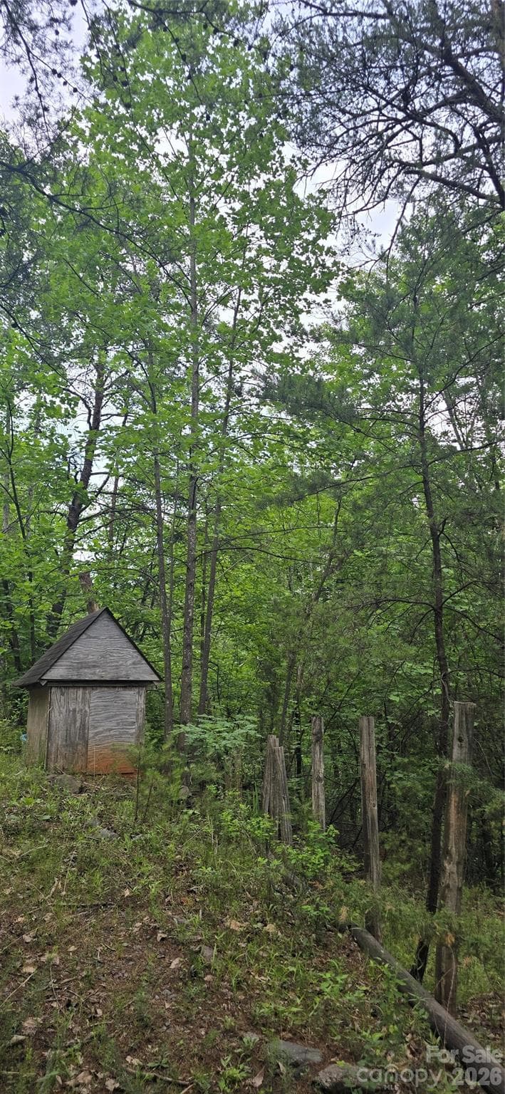 Well house with power - 0 Pinnacle Parkway, Union Mills