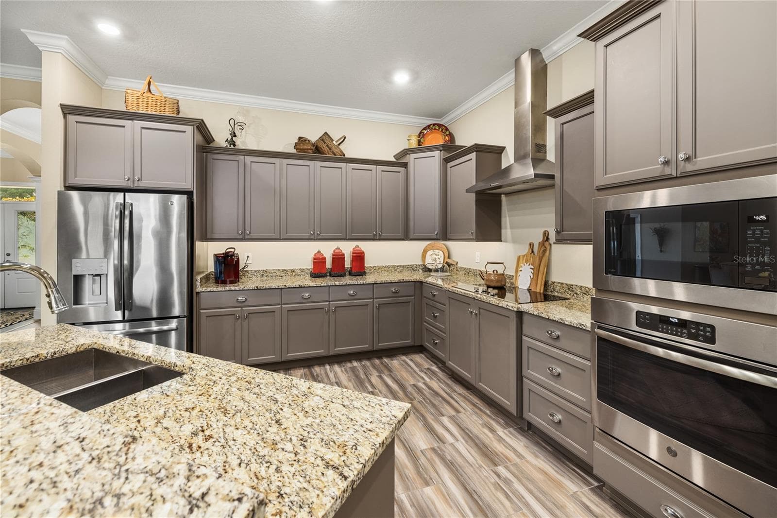 Kitchen - 1097 SUGAR LOAF KEY LOOP, LADY LAKE