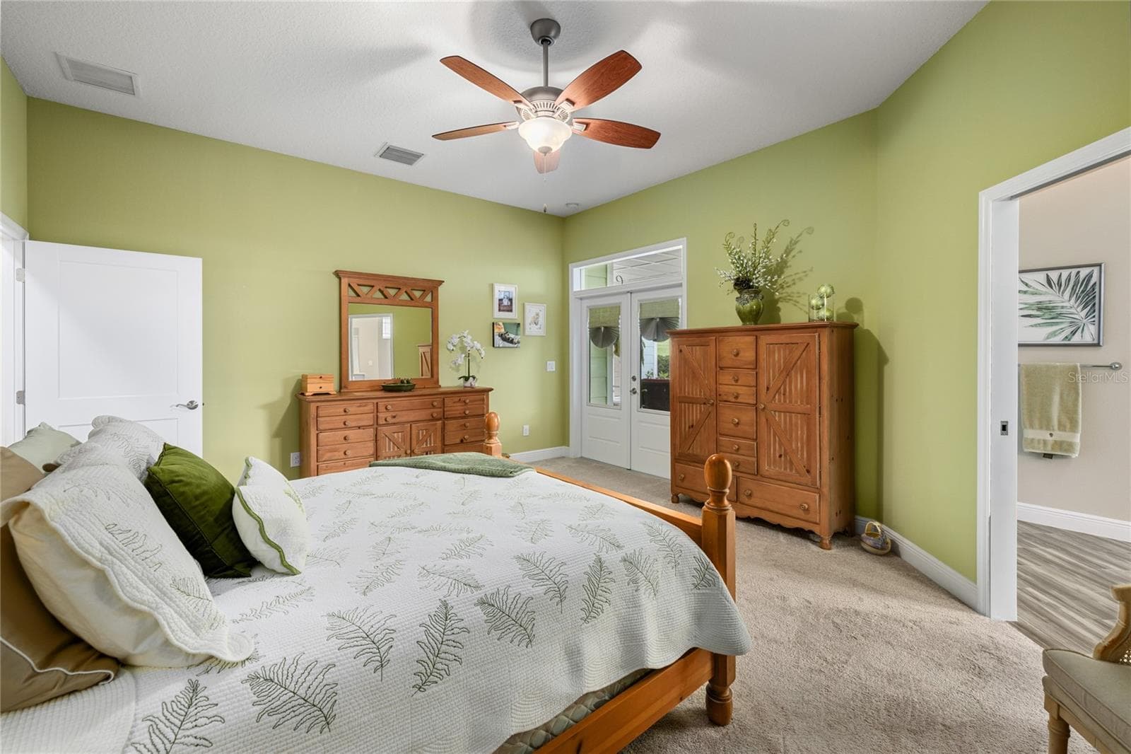 Master Bedroom - 1097 SUGAR LOAF KEY LOOP, LADY LAKE