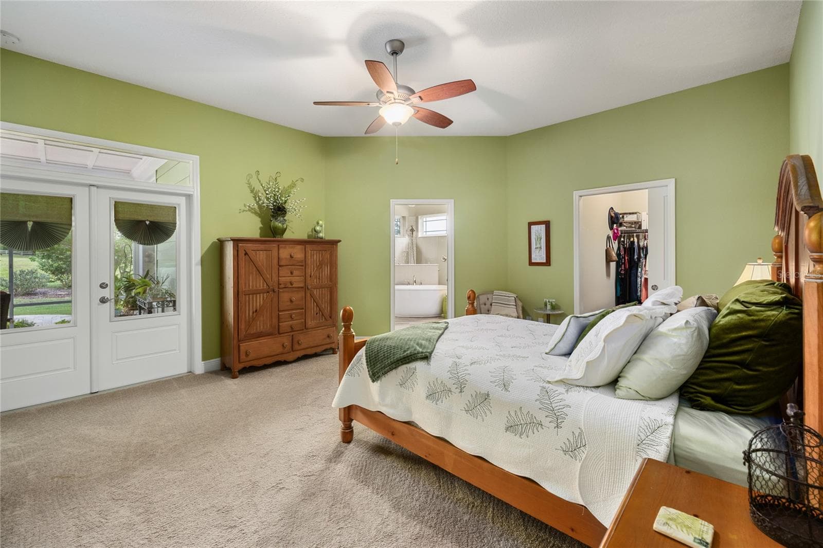 Master Bedroom - 1097 SUGAR LOAF KEY LOOP, LADY LAKE