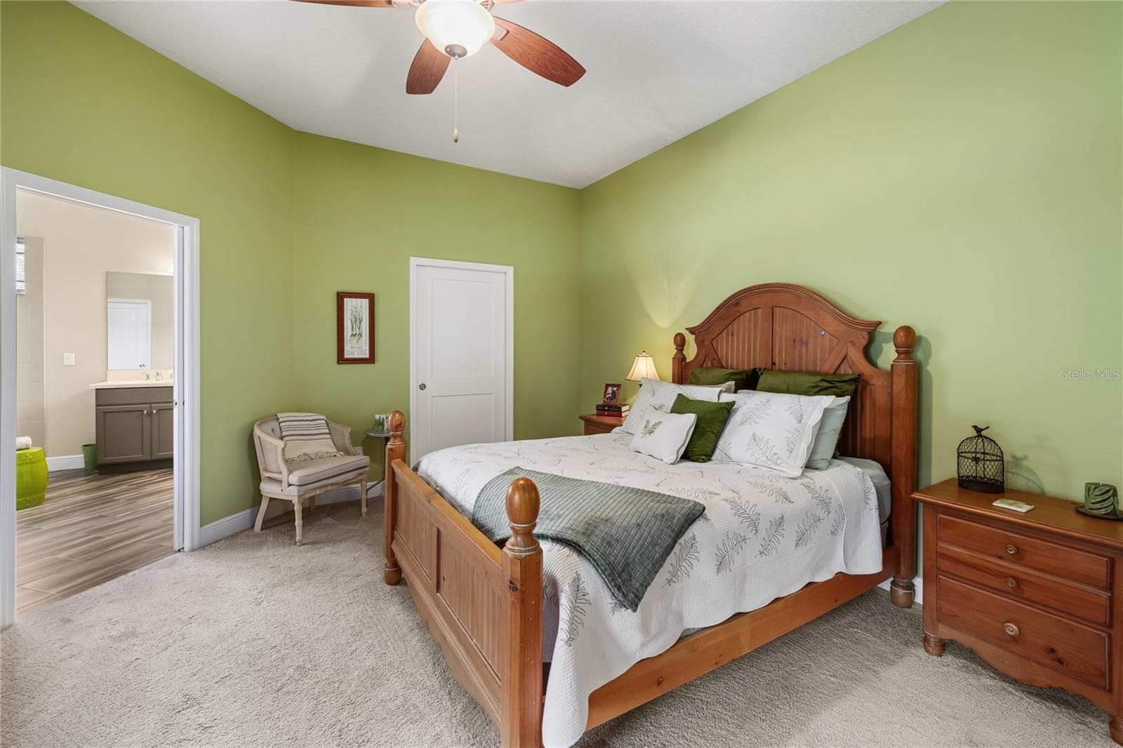 Master Bedroom - 1097 SUGAR LOAF KEY LOOP, LADY LAKE