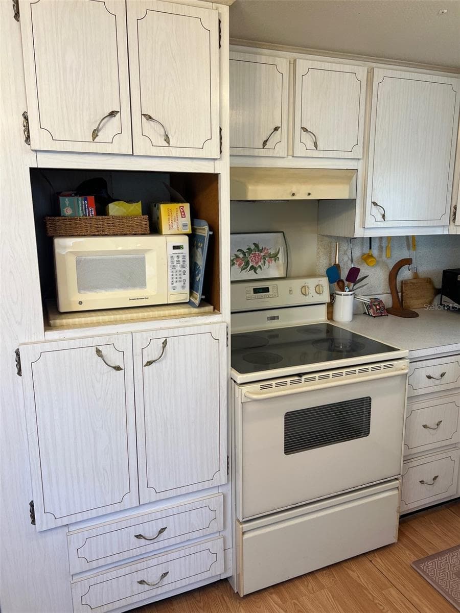 Mobile Home at 12674 SEMINOLE BLVD #M1, LARGO, photo 4 of 16