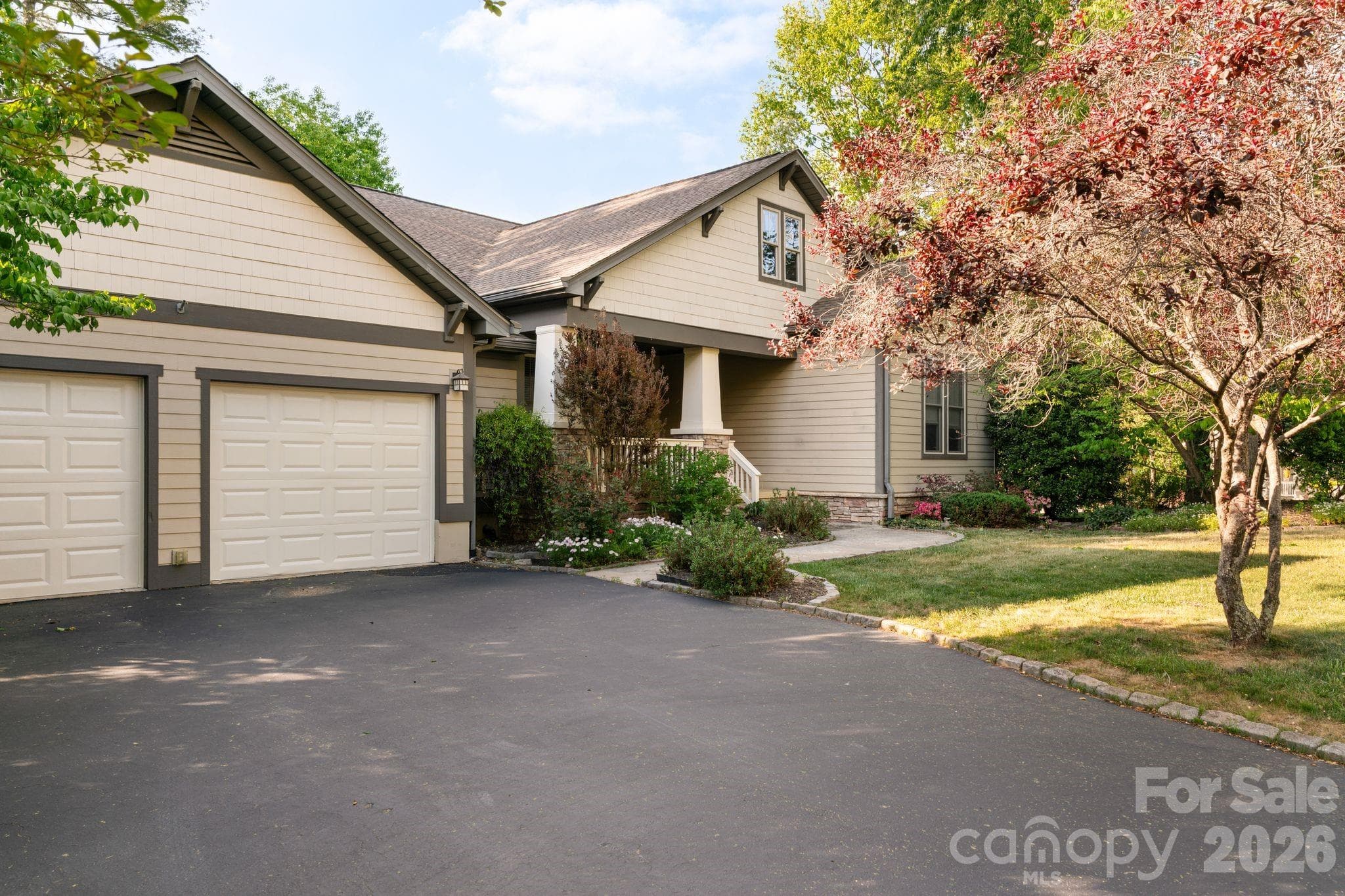 Single Family Residence at 289 Fennel Dun Circle, Biltmore Lake, photo 40 of 45