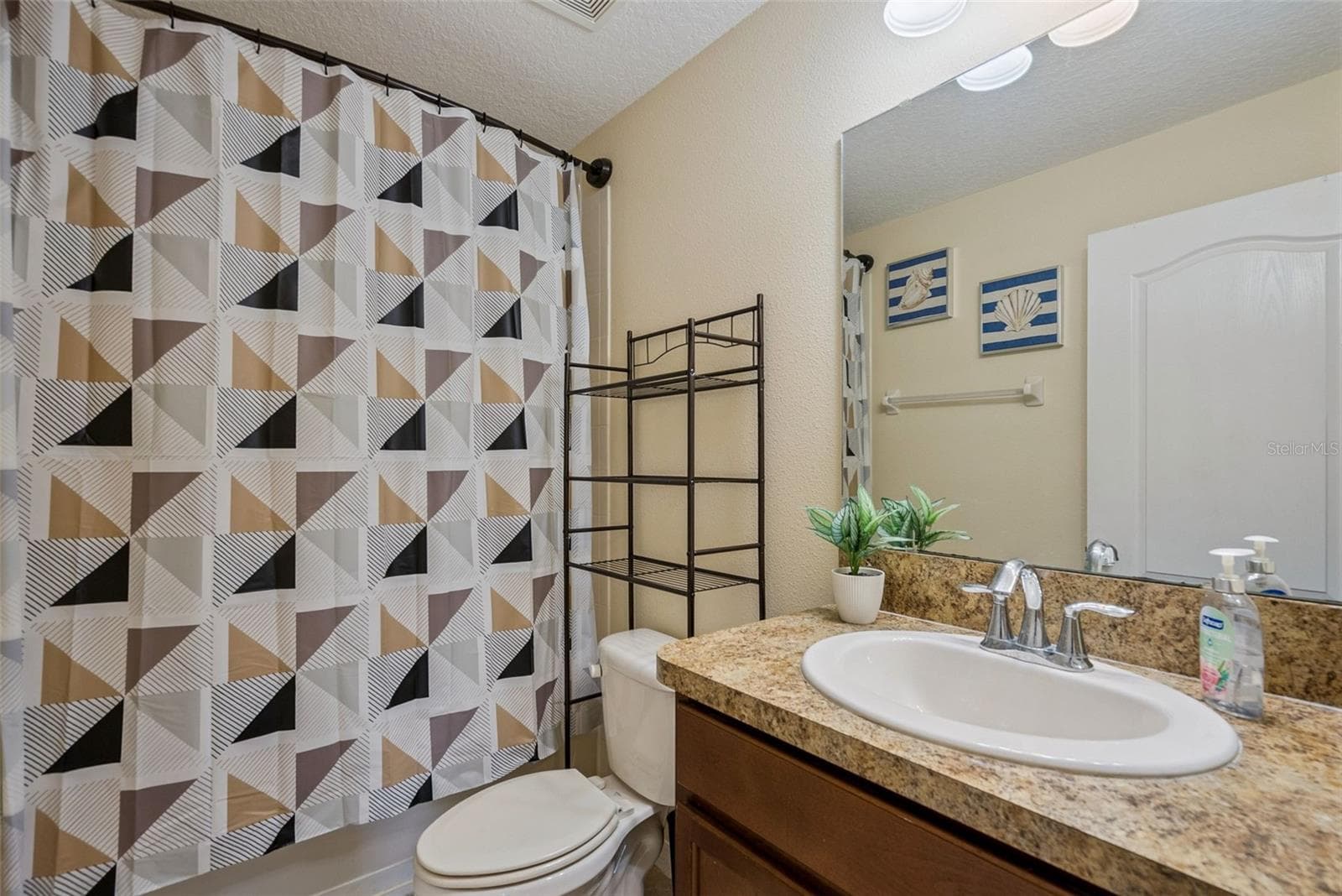 Townhouse at 450 CARINA CIR, SANFORD, photo 17 of 20