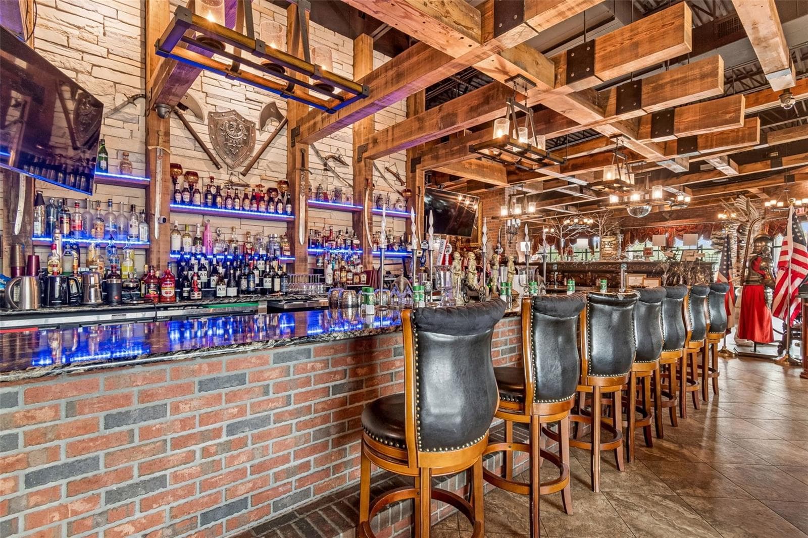 Restaurant at 3007 COMMERCIAL WAY, SPRING HILL, photo 10 of 59