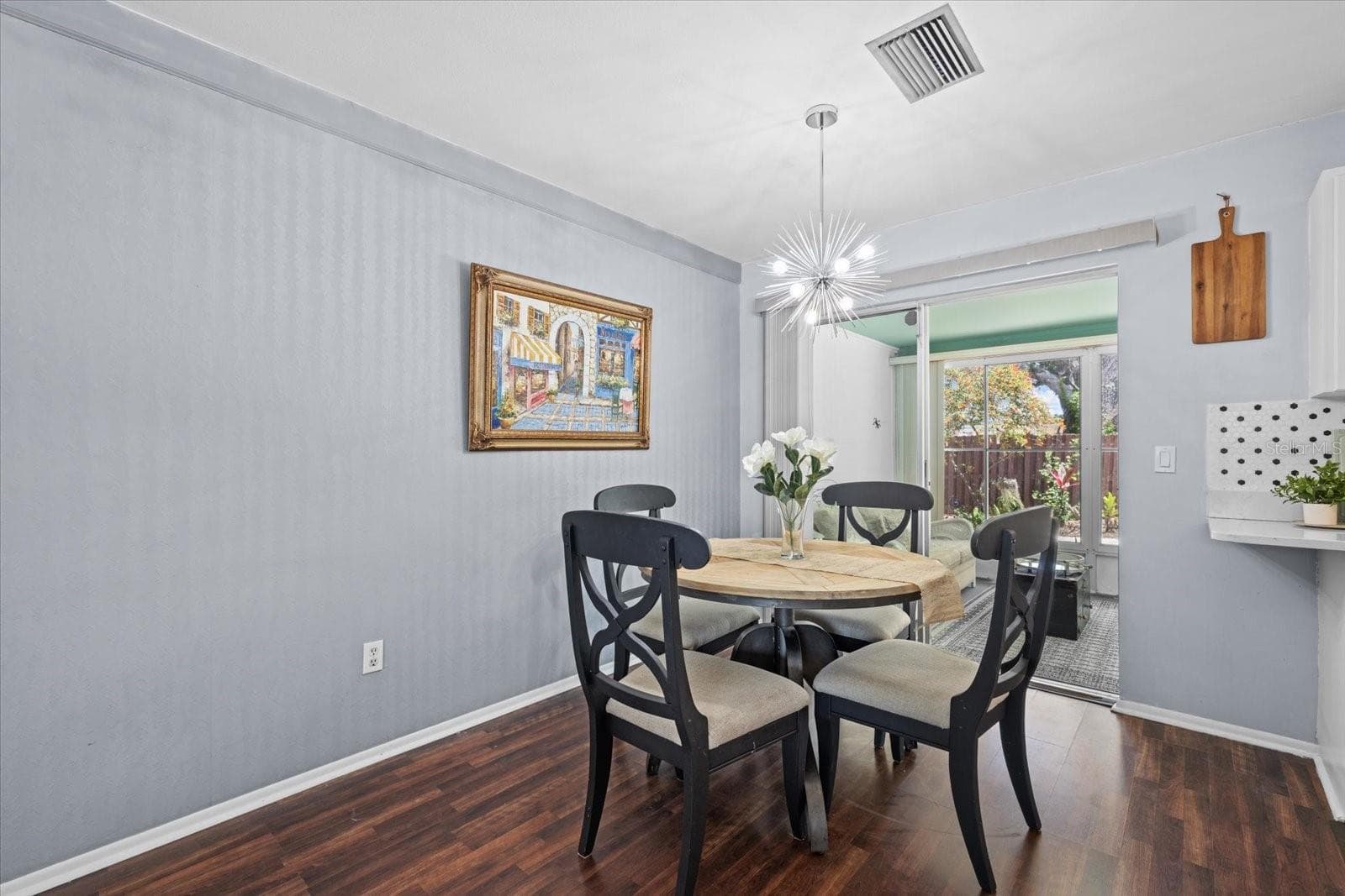 Single Family Residence at 4305 CHINABERRY CIR, BRADENTON, photo 11 of 43