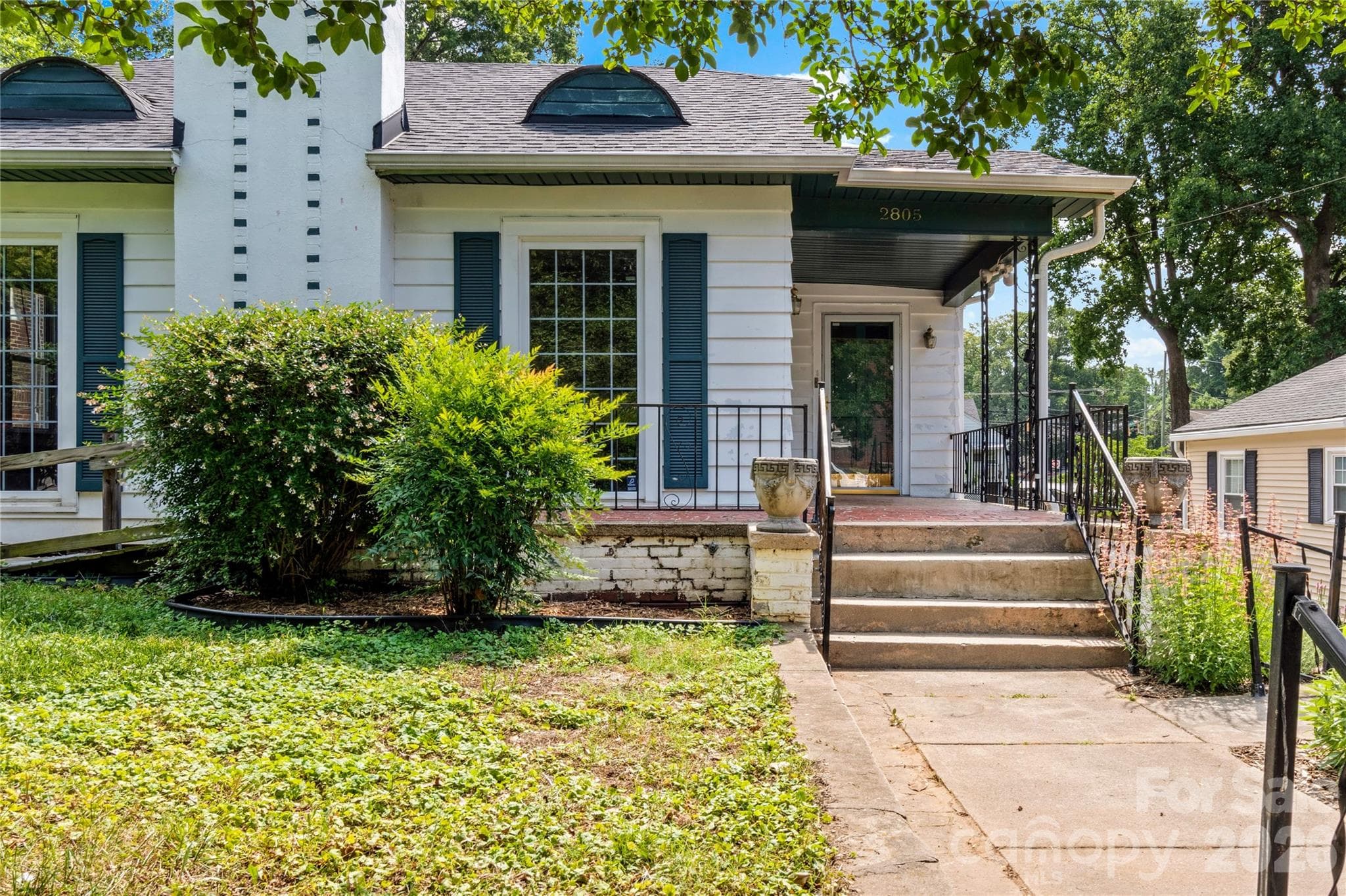 Single Family Residence at Winston Salem, photo 3 of 25