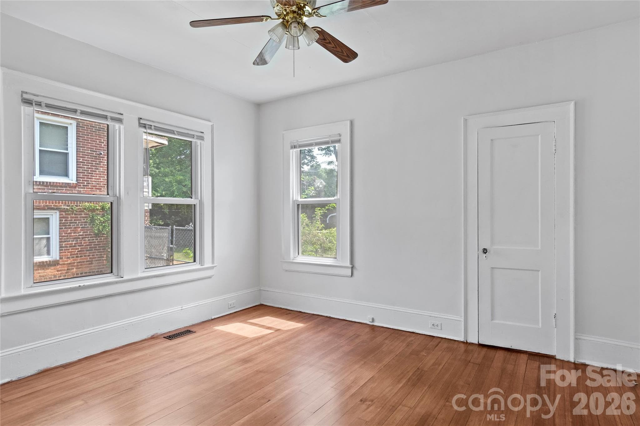 Single Family Residence at Winston Salem, photo 9 of 25