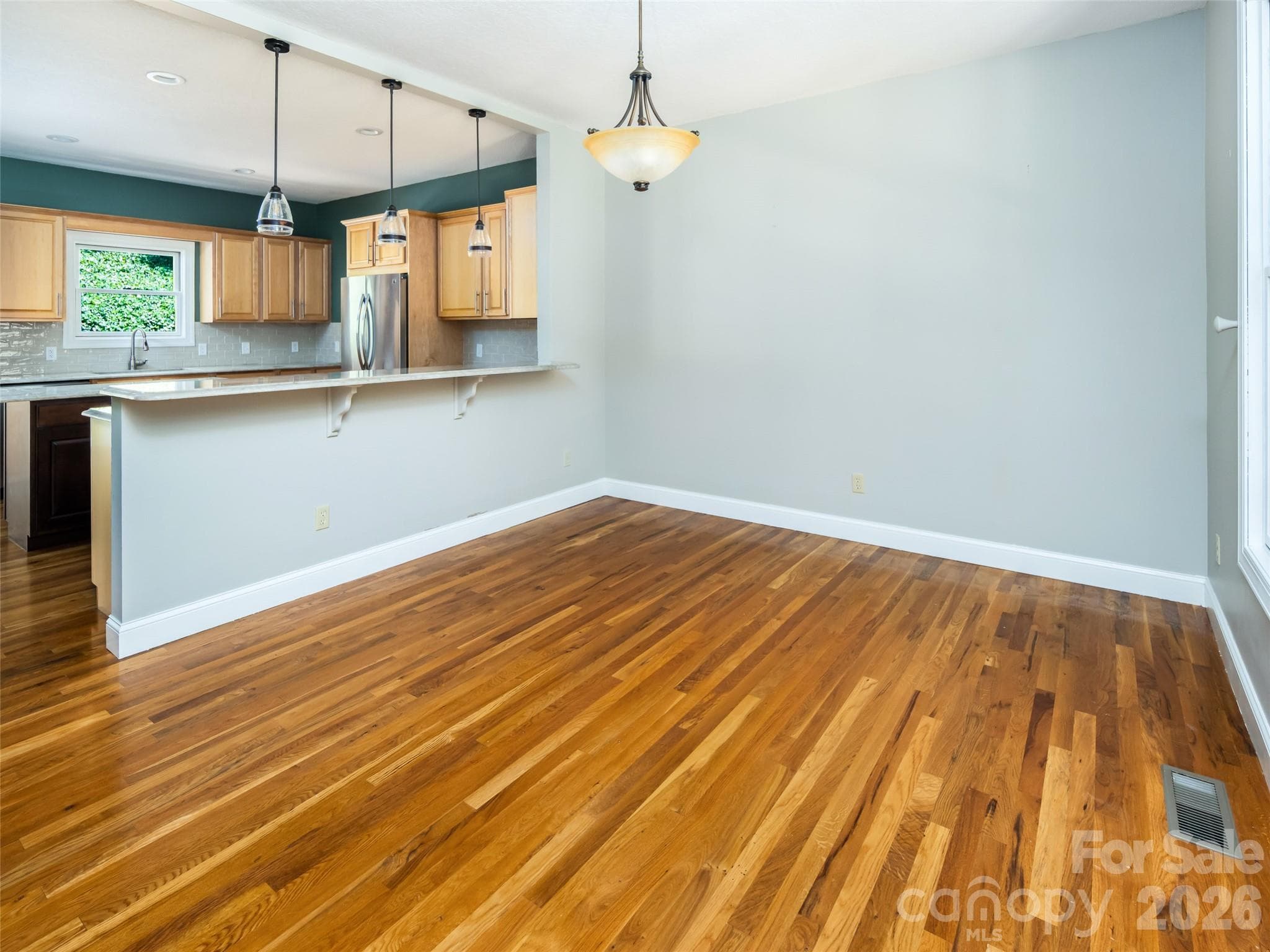 Single Family Residence at 103 Woodburn Drive, Swannanoa, photo 11 of 46