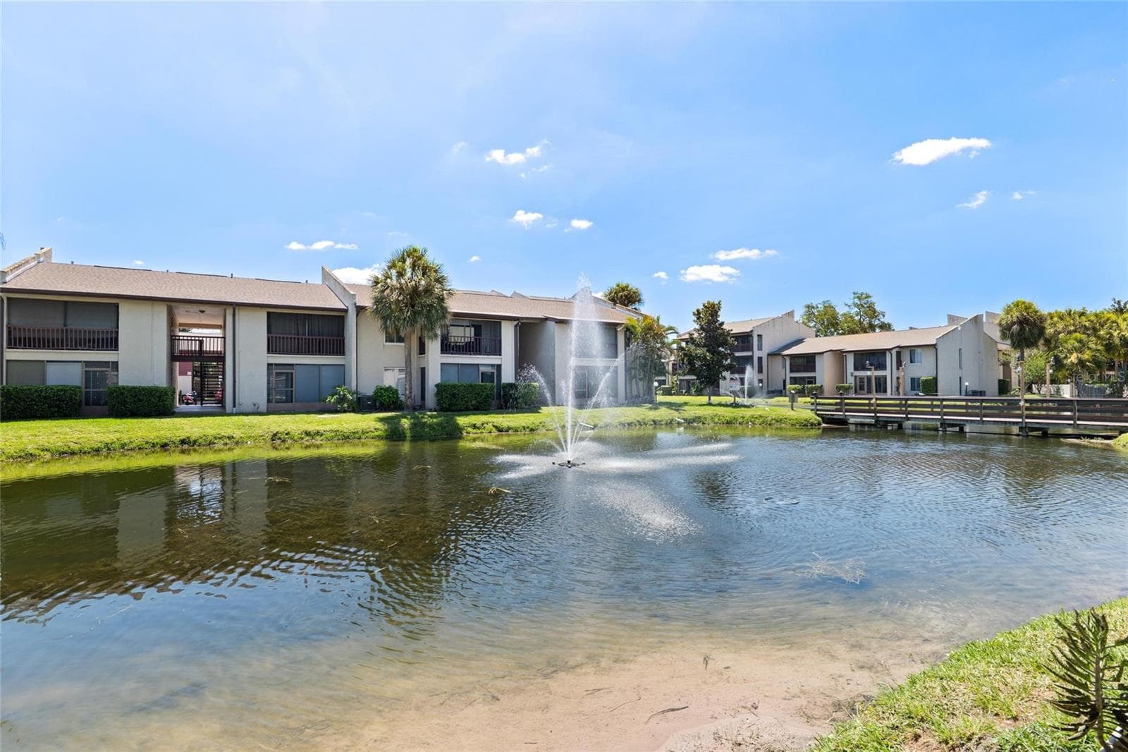 Condominium at 3840 N LAKE DR #125, TAMPA, photo 12 of 16