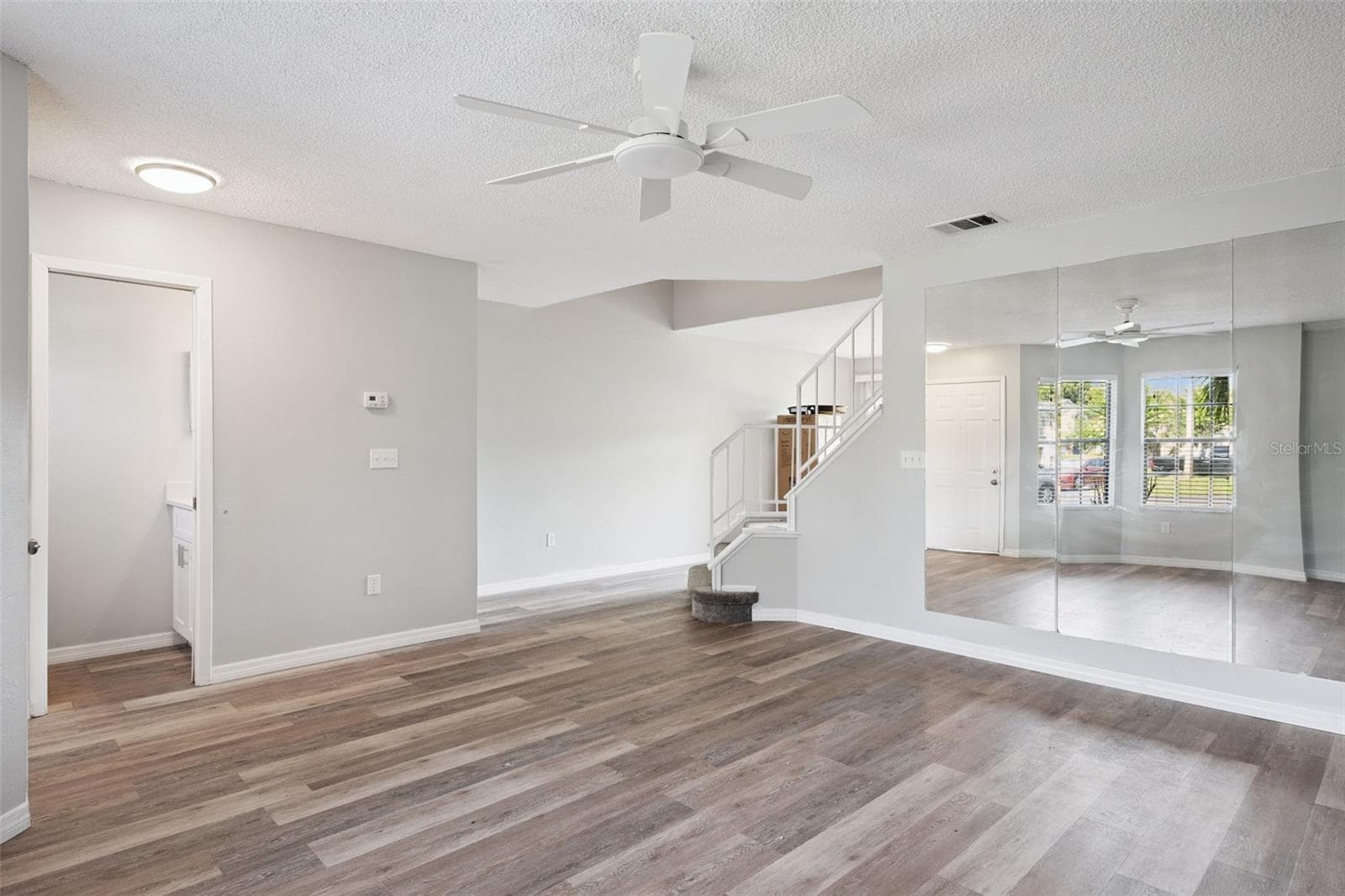 Living Room - 2889 WAREHAM CT, CASSELBERRY
