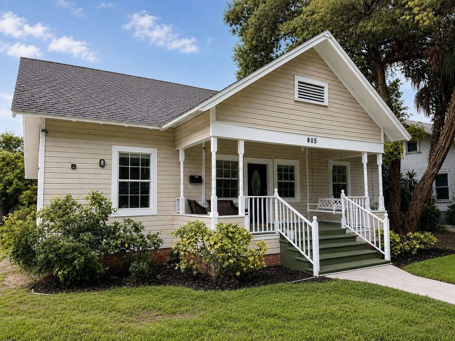 Single Family Residence at 805 E CHELSEA ST, TAMPA, photo 8 of 26