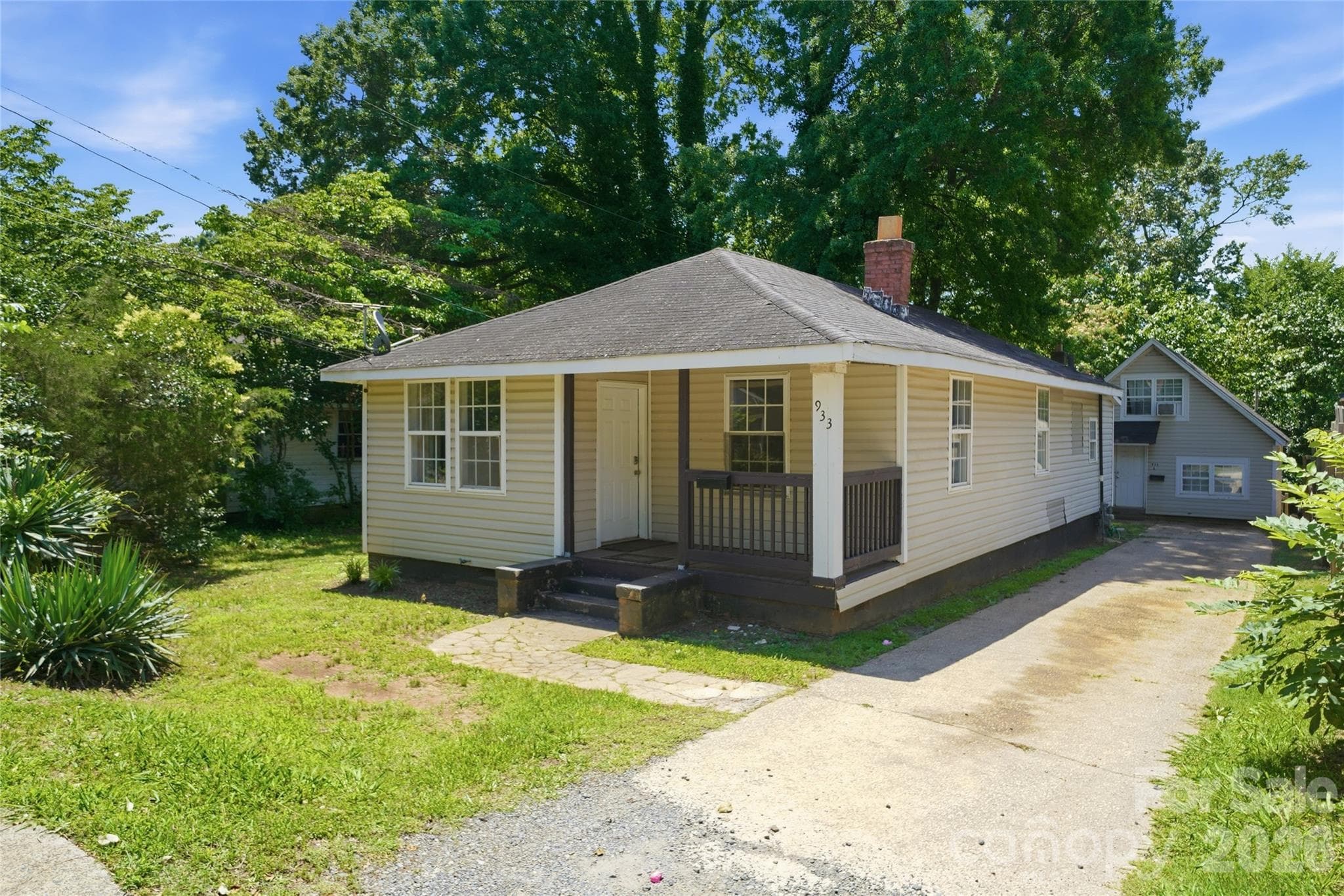 Single Family Residence at Charlotte, photo 2 of 35