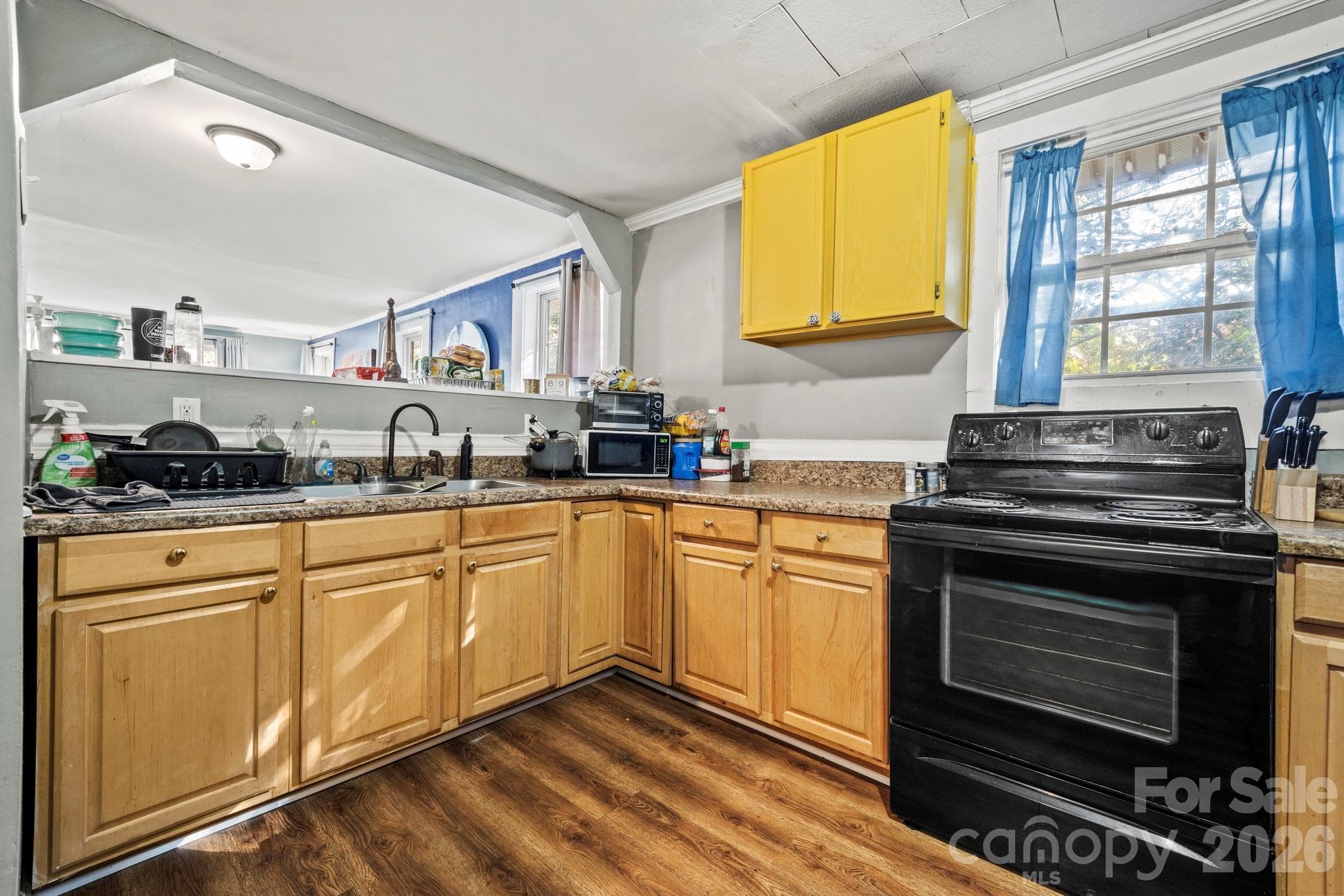 Single Family Residence at Charlotte, photo 7 of 35
