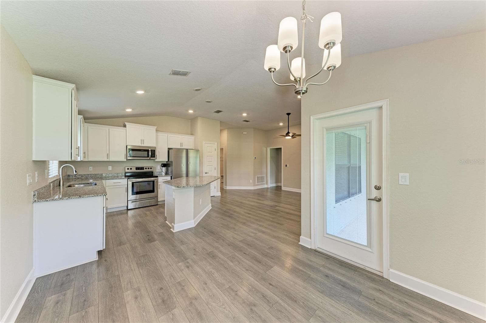 Dining Area & Kitchen - 9421 43RD CT E, PARRISH