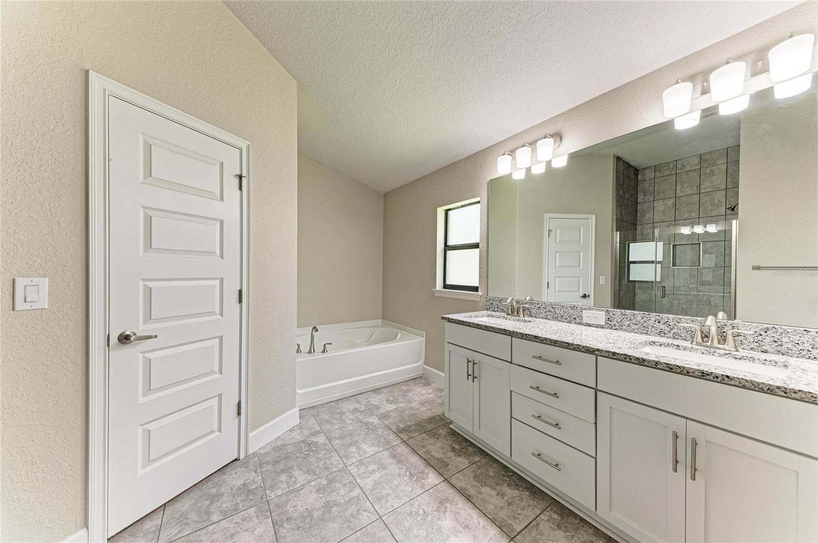 Master Bathroom - 9421 43RD CT E, PARRISH