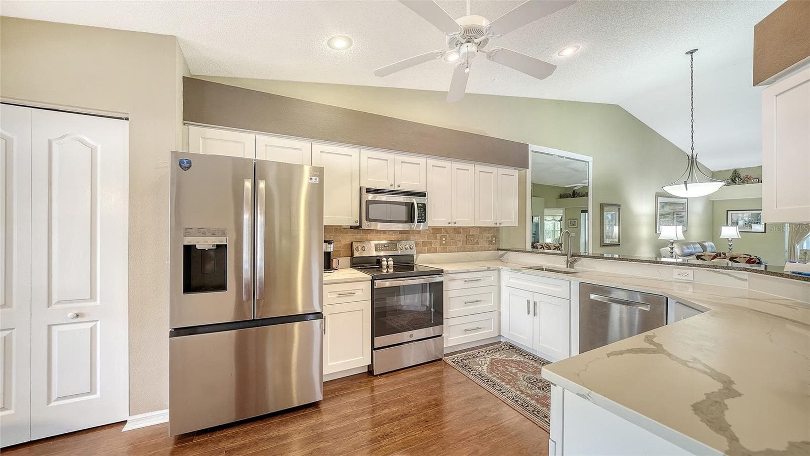 Condominium at 9641 CASTLE POINT DR #1226, SARASOTA, photo 17 of 65