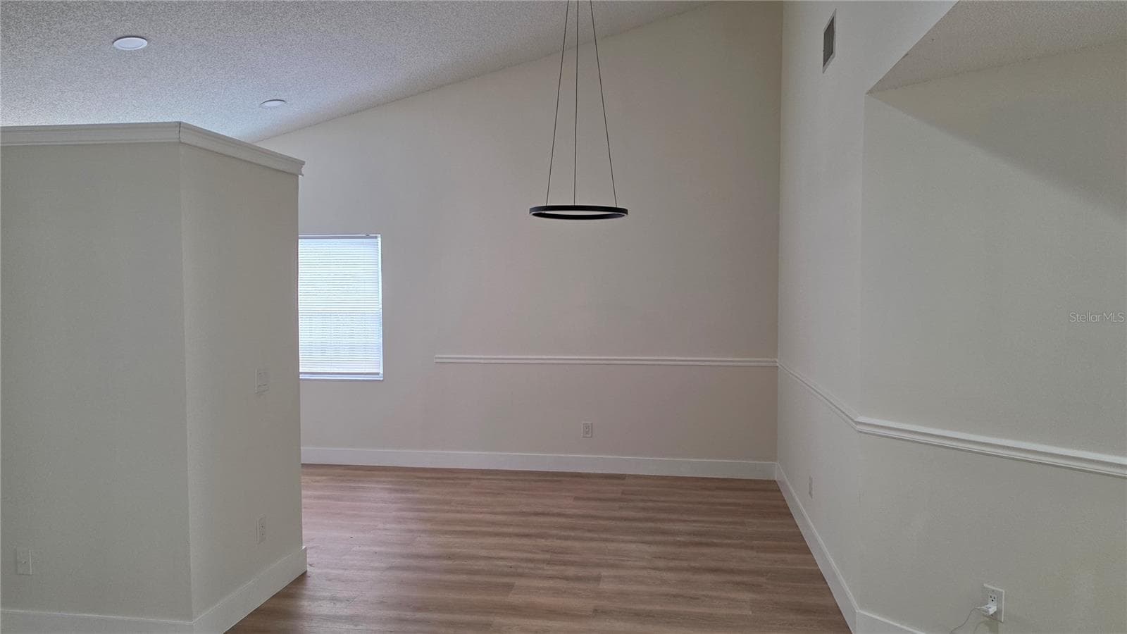 Single Family Residence at 204 N CERVIDAE DR, APOPKA, photo 7 of 18
