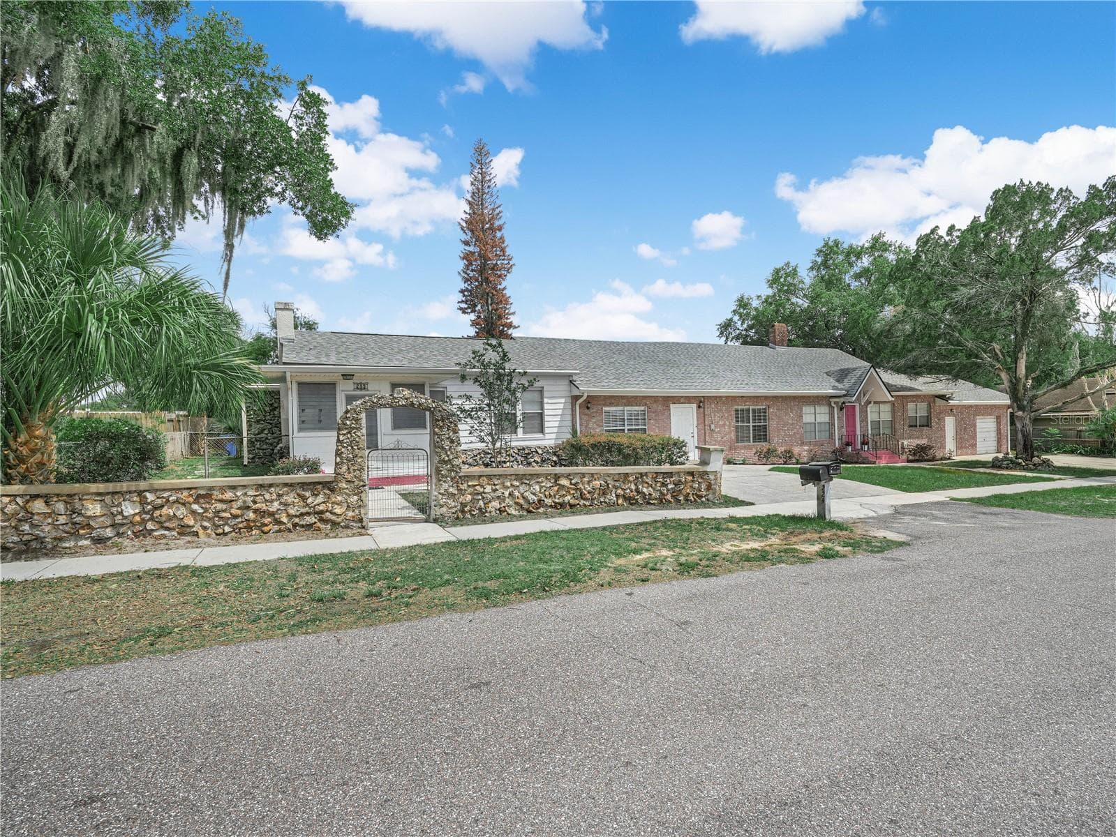 Single Family Residence at 221 CITRUS GROVE BLVD S, POLK CITY, photo 4 of 50