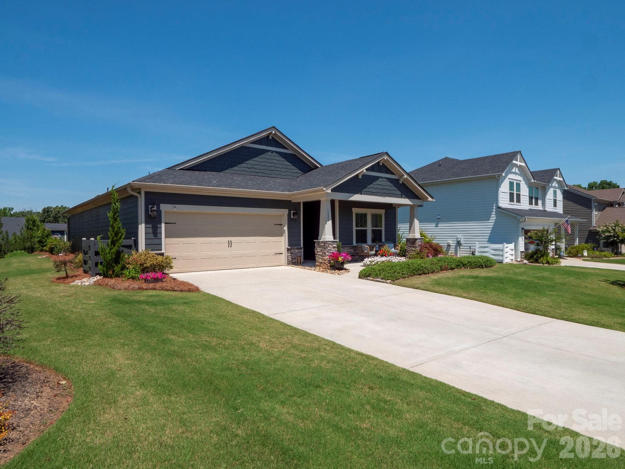 Single Family Residence at 1023 Ellington Downs Way, Wesley Chapel, photo 40 of 41