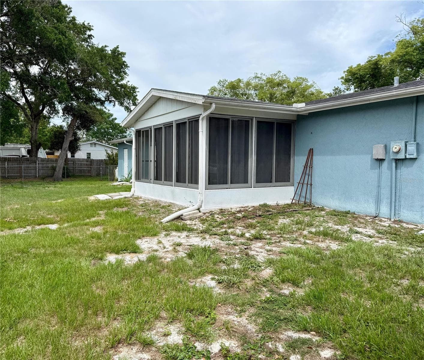 enclosed lanai - 9129 SEWELL LN, SPRING HILL