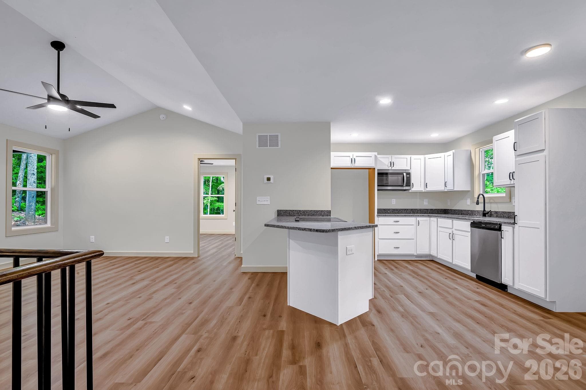 Single Family Residence at Waynesville, photo 3 of 20