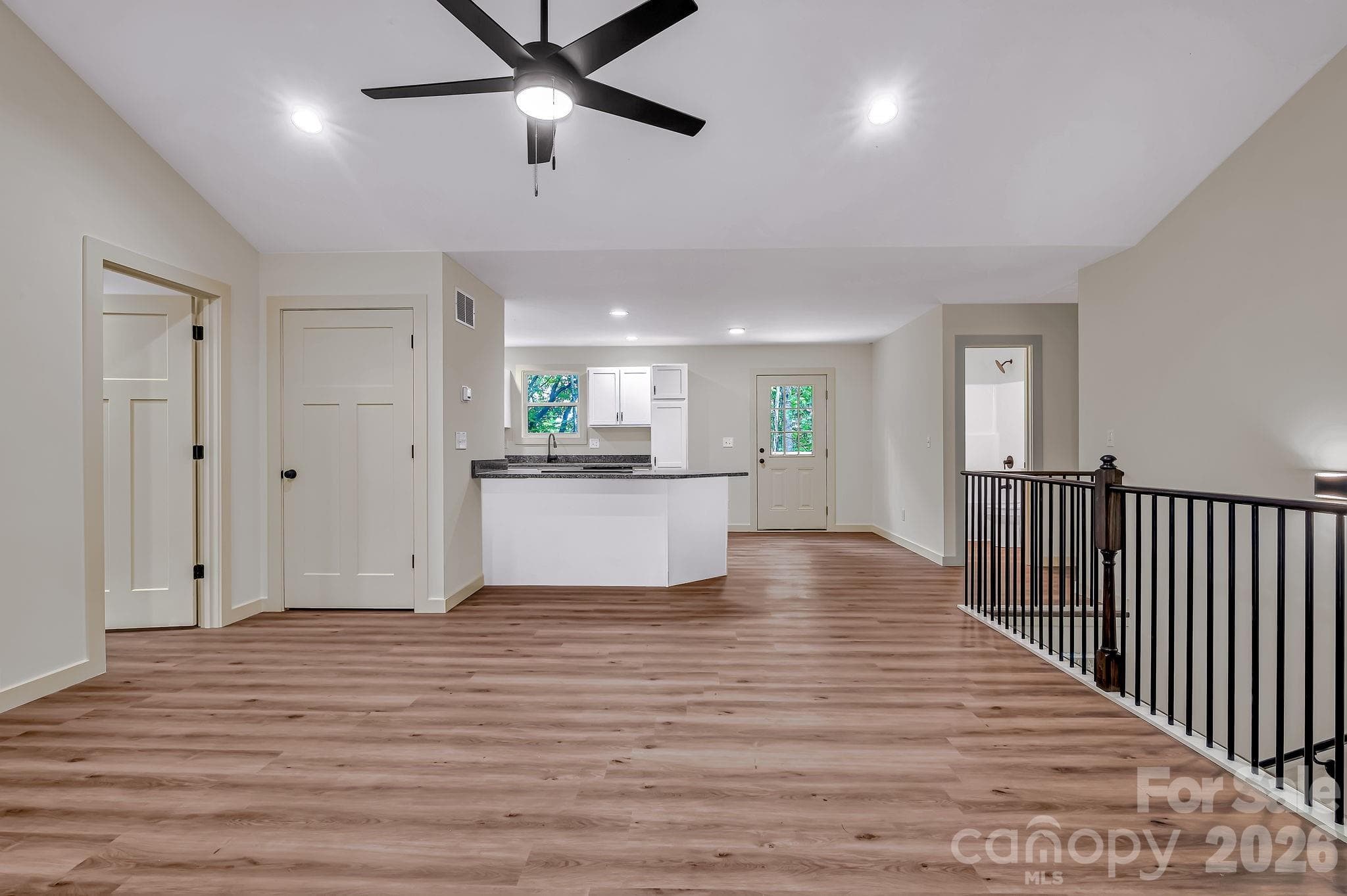 Single Family Residence at Waynesville, photo 4 of 20