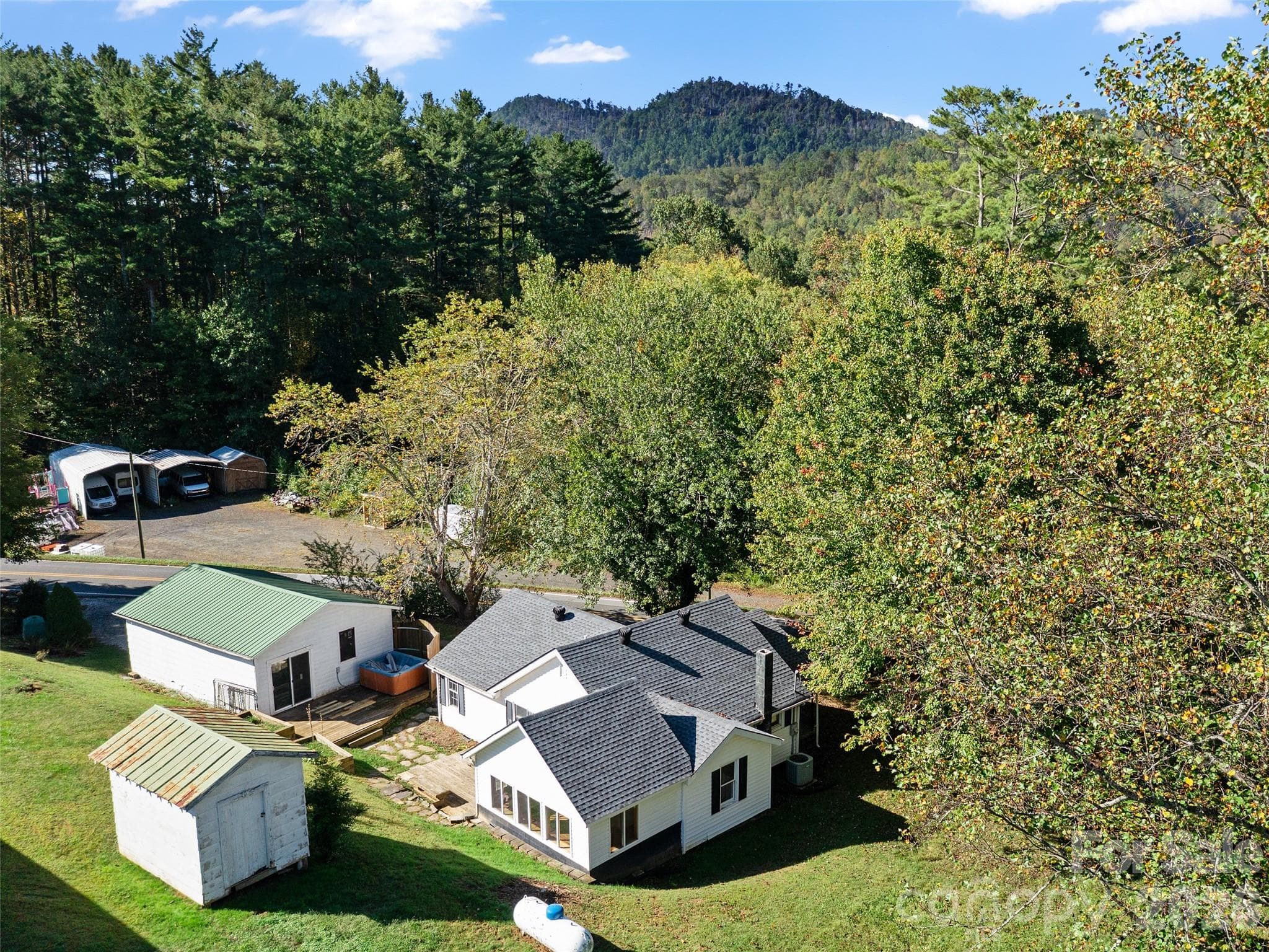 Single Family Residence at 370 Bear Creek Church Road, Bakersville, photo 2 of 19